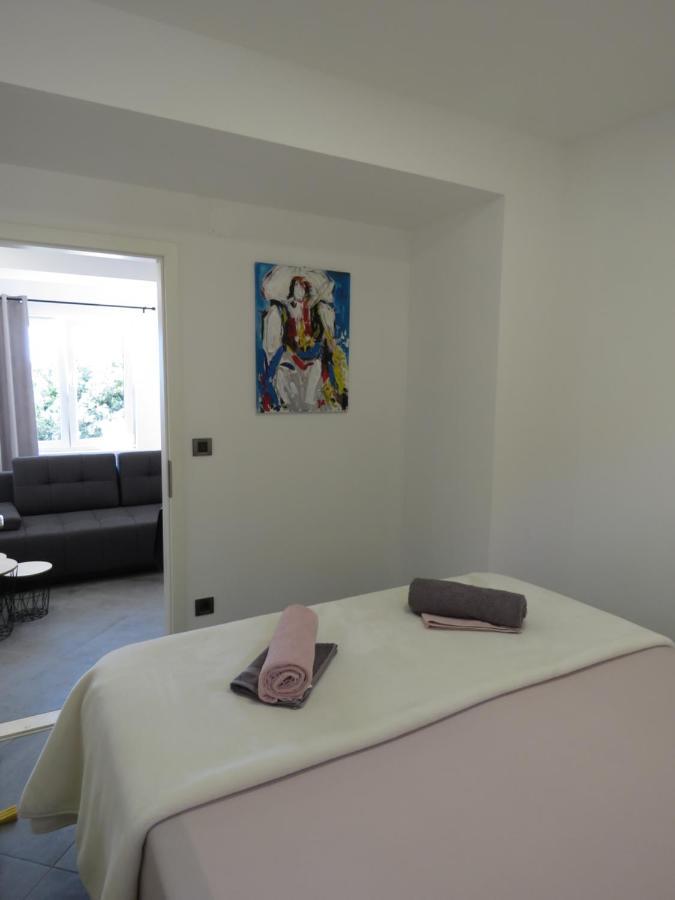 Nevera Apartment *